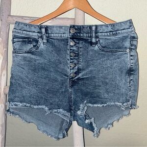 Women’s Express cut off shorts